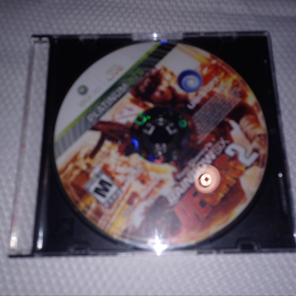 Microsoft Xbox 360 Bundle w/ Game + Controller + HD - Picture 8 of 10